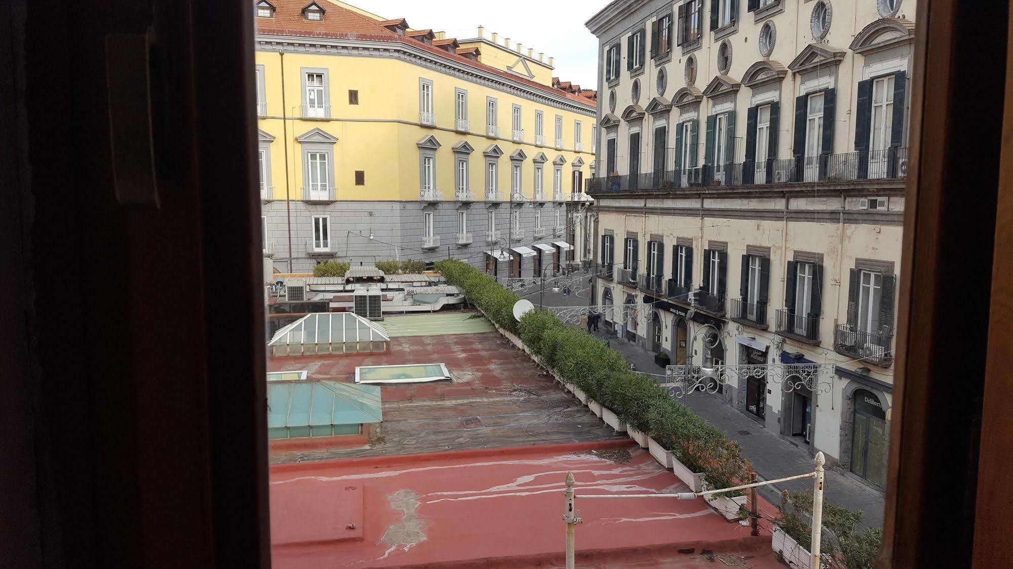 B&B Palazzo Satriano Naples Exterior photo