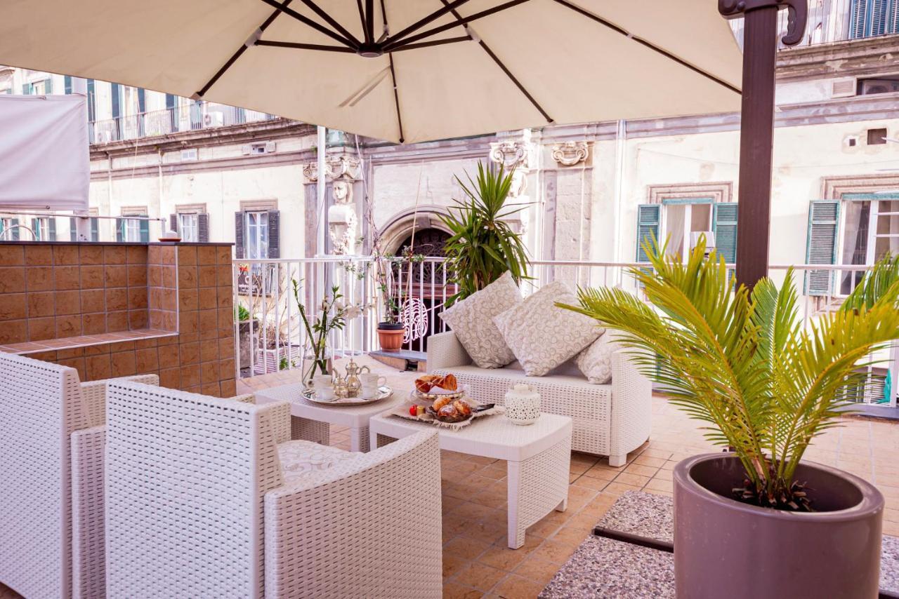 B&B Palazzo Satriano Naples Exterior photo